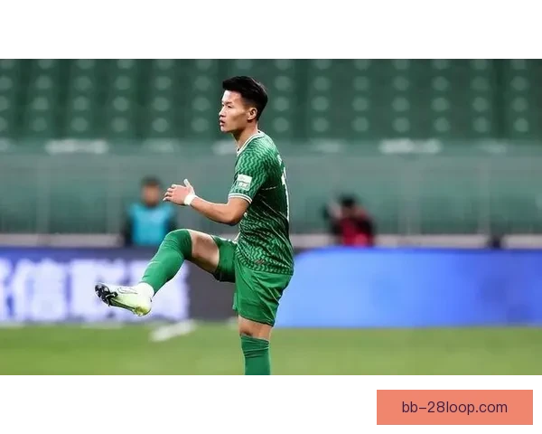 林良铭精彩破门打破日本队防线创造历史时刻 林良铭精彩破门打破日本队防线创造历史时刻